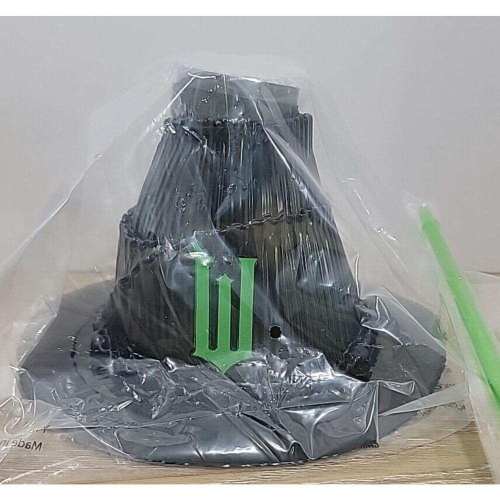 Wicked Exclusive Elphaba Witch Hat Sipper Cup & Straw Regal‎ 2024 NEW and UNUSED